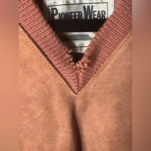 VTG Pioneer Wear Women's V-Neck Sweater Tassels - Picture 4 of 7